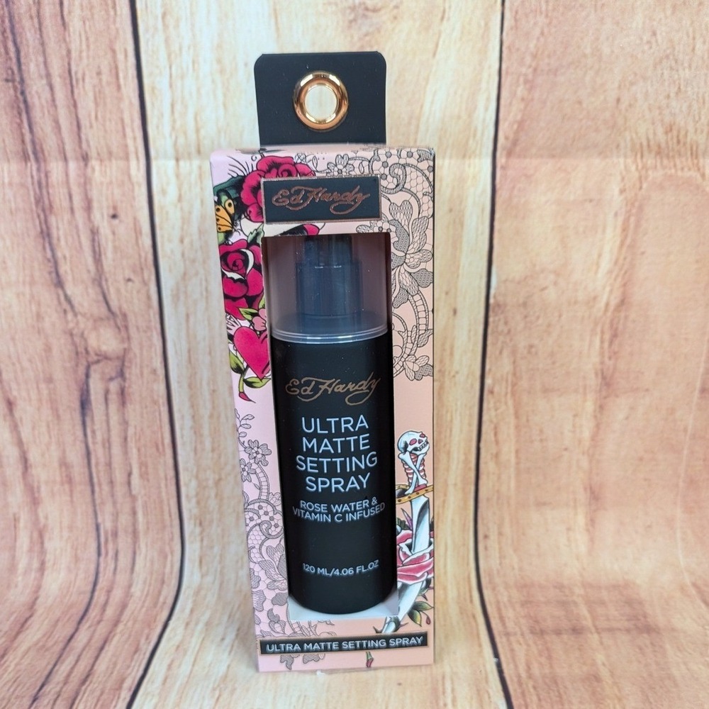 Ed Hardy Ultra Matte Setting Spray 4.06oz Rose Water Vitamin C Infused